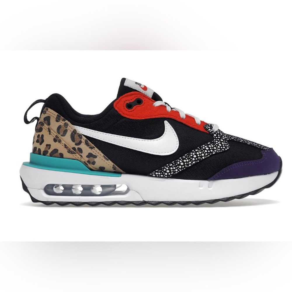 Women’s 8.5 Nike